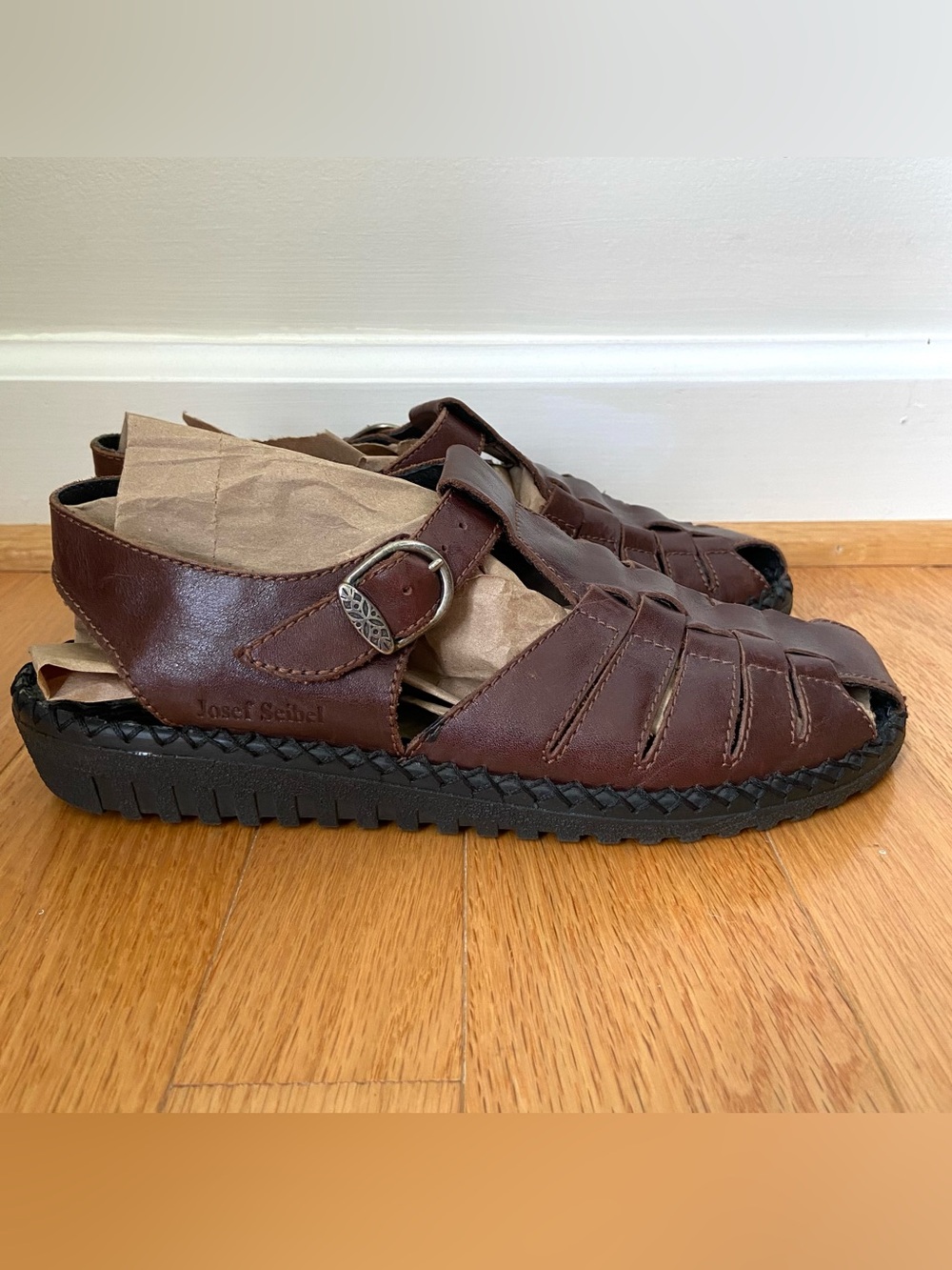 Josef Seibel Brown Leather Fisherman Sandals Womens Size 39/8.5 Coastal Rugged - Picture 2 of 12